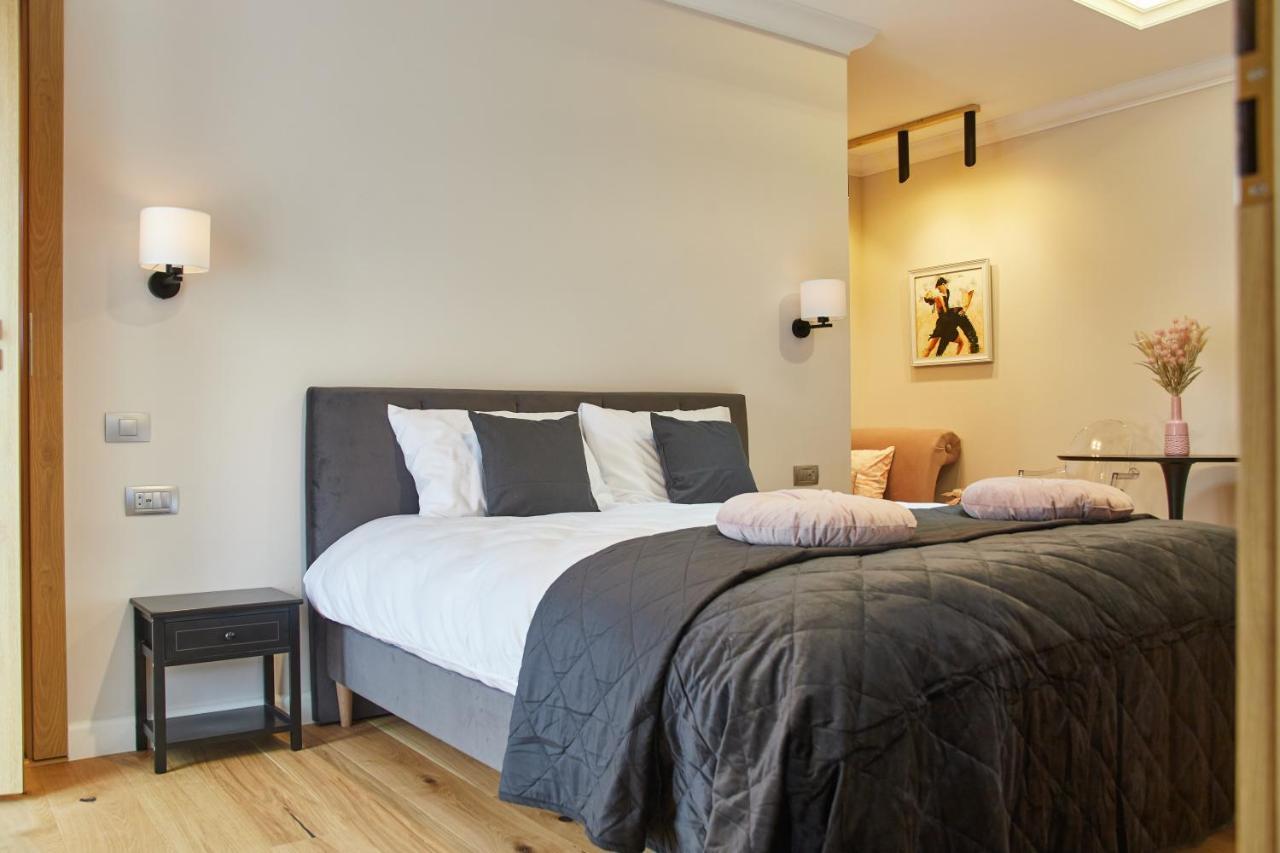 Apartament Tango La Casa Piano House ,Cu Parcare Alba Iulia Zewnętrze zdjęcie
